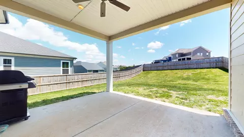 Exterior - 4059 John Marsh Rd, Spring Hill, TN 37174 photo 4 of 5