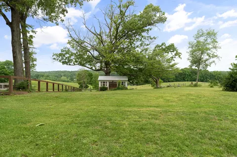 Exterior - 3288 Ball Rd, Cunningham, TN 37052 photo 5 of 12