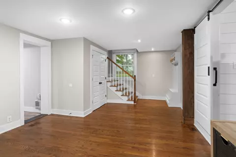Entry Way - 3288 Ball Rd, Cunningham, TN 37052 photo 2 of 2