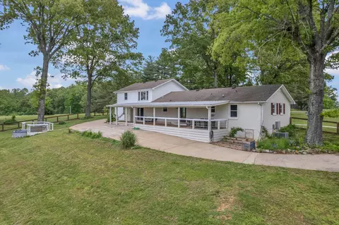 Exterior - 3288 Ball Rd, Cunningham, TN 37052 photo 12 of 12