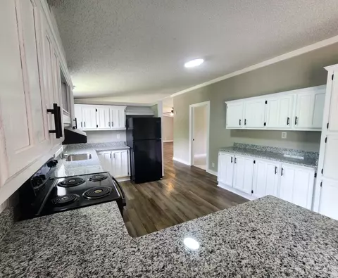 5075 Old Clarksville Pike, Ashland City, TN 37015