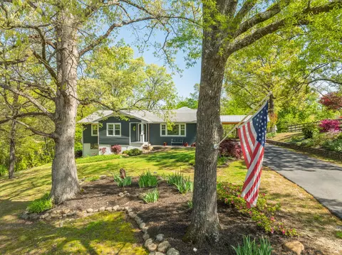 1429 O Neal Rd, Hixson, TN 37343