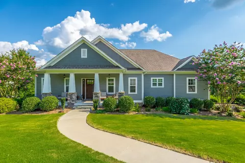 26 Cork Oak Cir, Ringgold, GA 30736