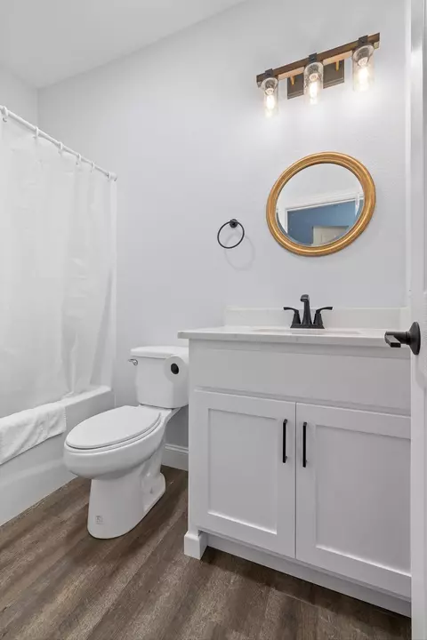 Bath - 234 Reflection Dr, Dunlap, TN 37327 photo 1 of 10