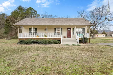 50 Cottage Ln, Dunlap, TN 37327