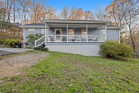 429 Highland Dr, Dunlap, TN 37327