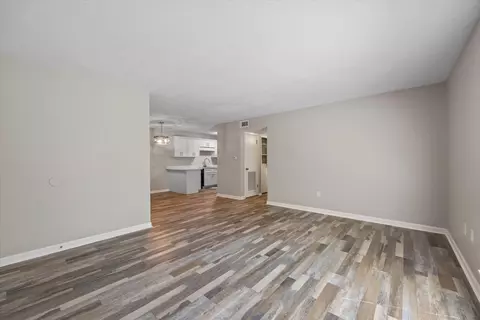 900 Mountain Creek Rd # O182, Chattanooga, TN 37405