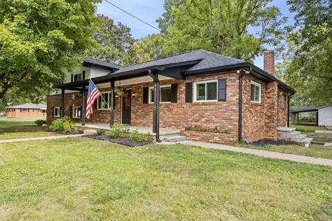 8922 Springfield Rd, Soddy Daisy, TN 37379