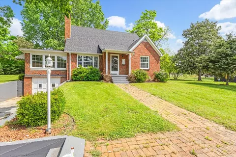 101 Harrison Ferry Rd, Mcminnville, TN 37110