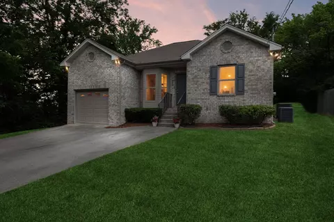239 Tulip Hill Dr, Nashville, TN 37210