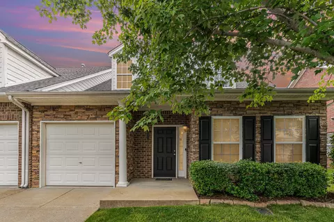 3031 Auld Tatty Dr, Spring Hill, TN 37174