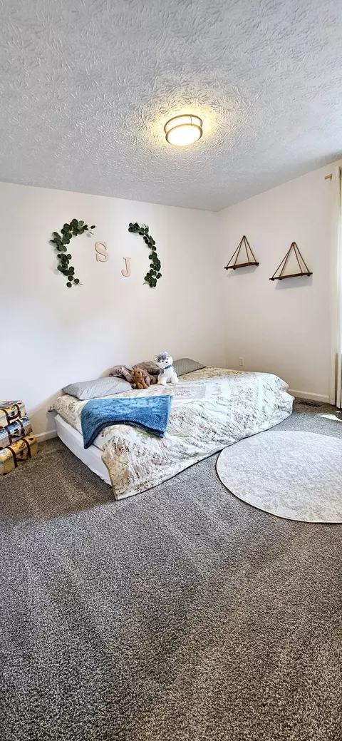 Bedroom - 429 E Castle St, Murfreesboro, TN 37130 photo 1 of 2