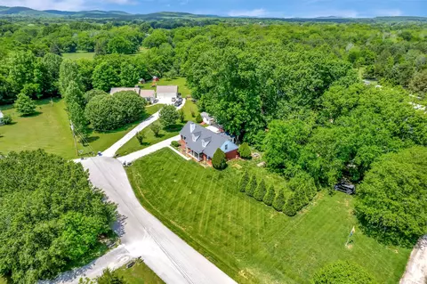 5738 Constantine Dr, Rockvale, TN 37153