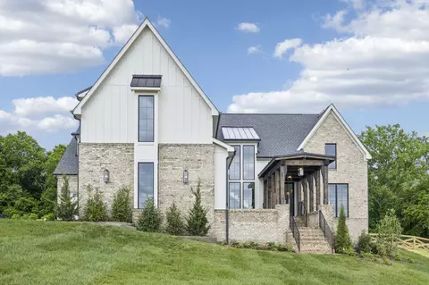 5300 Stateswood Ct, Thompsons Station, TN 37179