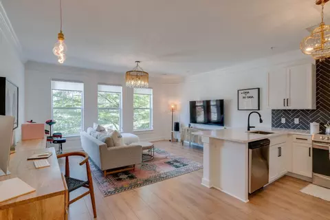 2310 Elliott Ave #813, Nashville, TN 37204