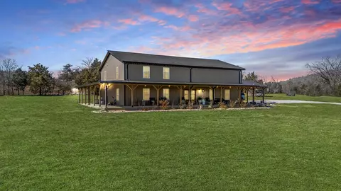 105 Medley Rd, Fayetteville, TN 37334