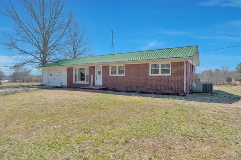 Exterior - 93 Evans Rd, Five Points, TN 38457 photo 2 of 7