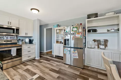 Kitchen - 93 Evans Rd, Five Points, TN 38457 photo 3 of 3