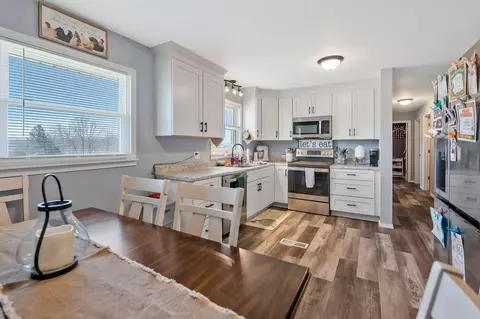 Kitchen - 93 Evans Rd, Five Points, TN 38457 photo 2 of 3