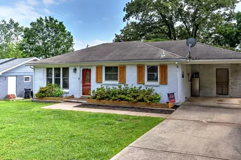 2002 Post Rd, Clarksville, TN 37043