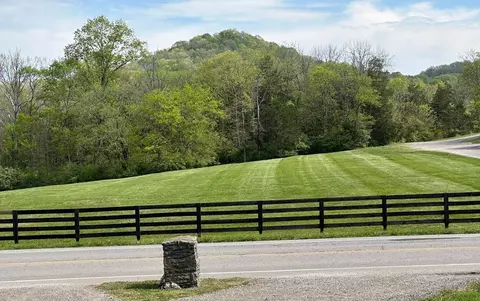 6414 Peytonsville Arno Rd, College Grove, TN 37046
