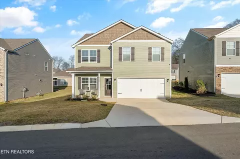 8686 Leeanna Brooke Ln, Knoxville, TN 37920
