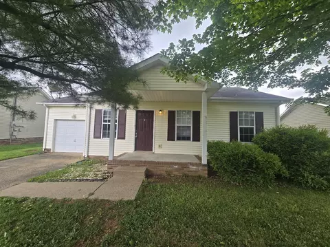 412 Eddy St, Oak Grove, KY 42262