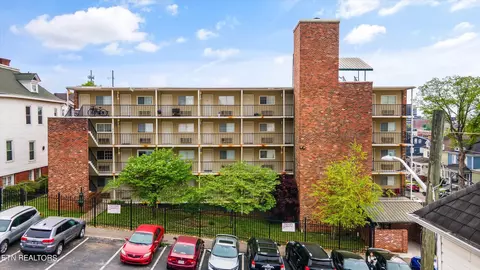 510 14th St #307, Knoxville, TN 37916