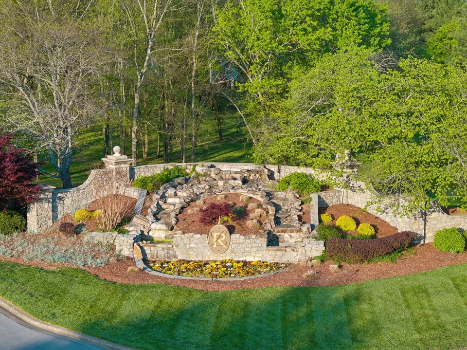 View/Area - 910 Sunset Ridge Dr, Franklin, TN 37069 photo 4 of 5
