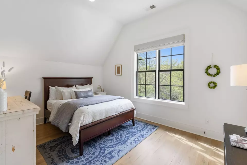 Bedroom - 910 Sunset Ridge Dr, Franklin, TN 37069 photo 3 of 5