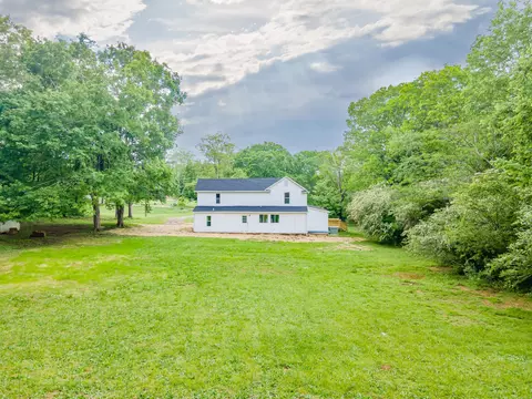 Exterior - 128 N Main St, Loretto, TN 38469 photo 4 of 5