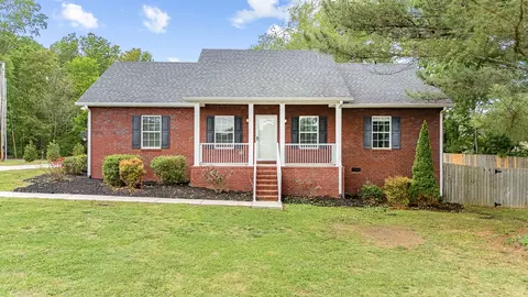 1165 Short Springs Rd, Tullahoma, TN 37388