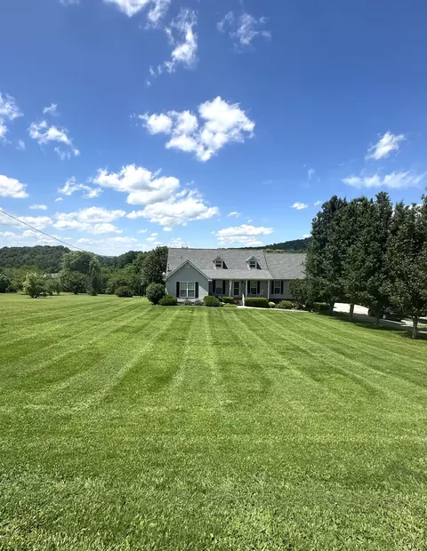 1224 Whiteside Hill Rd, Wartrace, TN 37183