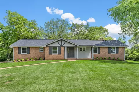2010 Hickory Hill Ln, Hermitage, TN 37076