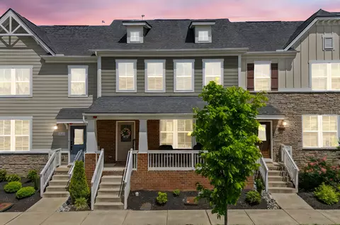 1049 Oglethorpe Dr, Franklin, TN 37064