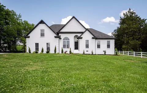 5427 Salemview Ct, Rockvale, TN 37153