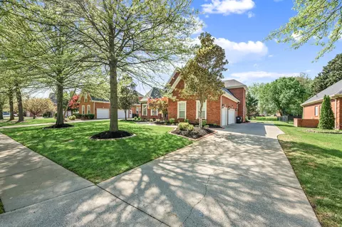 5417 Cavendish Dr, Murfreesboro, TN 37128 photo 3