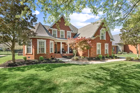 5417 Cavendish Dr, Murfreesboro, TN 37128 photo 2