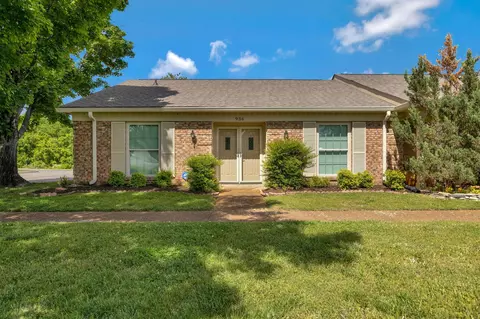 936 Todd Preis Dr, Nashville, TN 37221