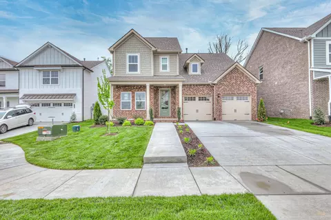 440 Triple Crown Cir, Gallatin, TN 37066