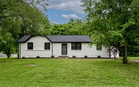 601 Flintlock Dr, Smyrna, TN 37167