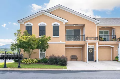 905 Renaissance Ct, Chattanooga, TN 37419
