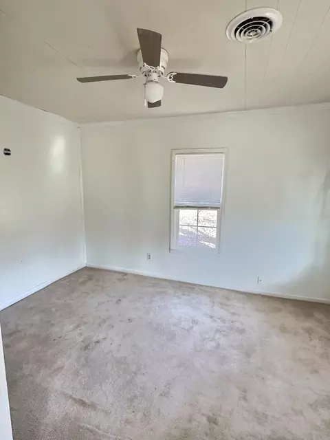 Bedroom - 828 Pond Rd, Dickson, TN 37055 photo 1 of 2