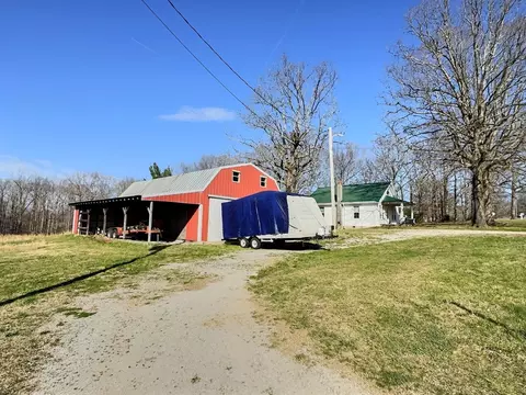 Exterior - 828 Pond Rd, Dickson, TN 37055 photo 11 of 12