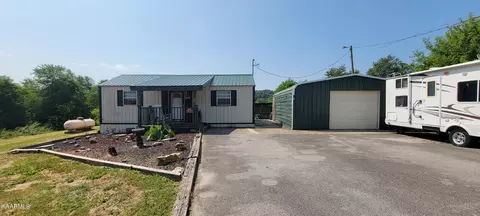1444 Creston Rd, Crossville, TN 38571