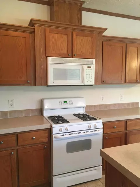 143 Howard Human Rd, Lancing, TN 37770 photo 22