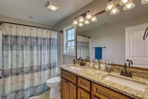 6643 Ruby June Ln, Corryton, TN 37721 photo 12