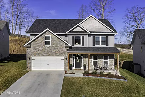 12626 Myrtle Ridge Ln, Knoxville, TN 37932