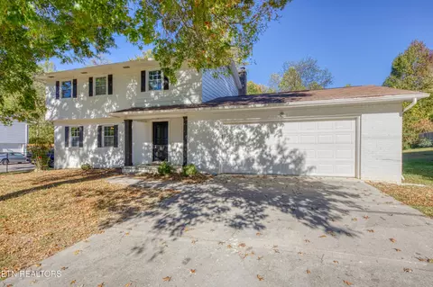 7329 Joyce Ln, Powell, TN 37849