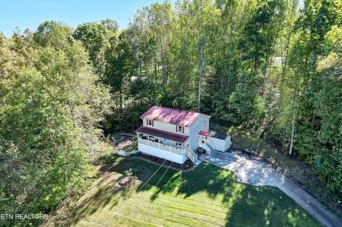 133 White Loop Rd, Clinton, TN 37716 photo 3